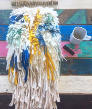 Load image into Gallery viewer, Kingfisher Kiss