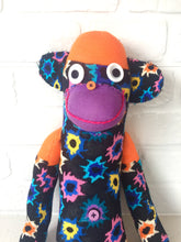 Load image into Gallery viewer, HAPPY CHAPPY - MACKA