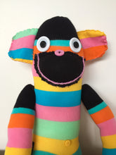 Load image into Gallery viewer, HAPPY CHAPPY - MAE